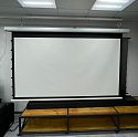 Моторизованный экран Elunevision Titan Tab-Tensioned EV-T2-106-1.2 132*234 Cinema White (SALE из шоу-рума)